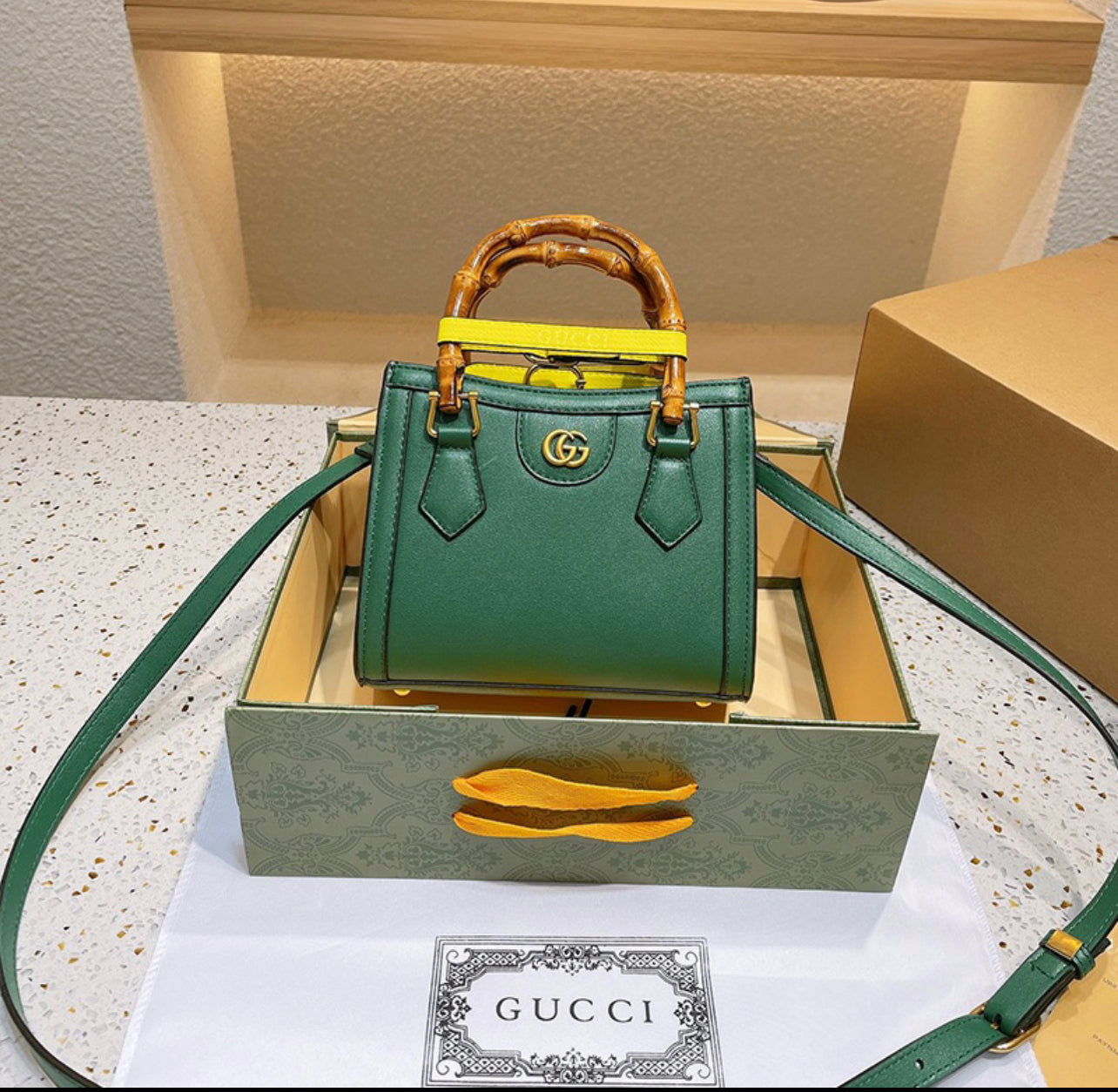 Bolsa Gucci Diana Tote Bag