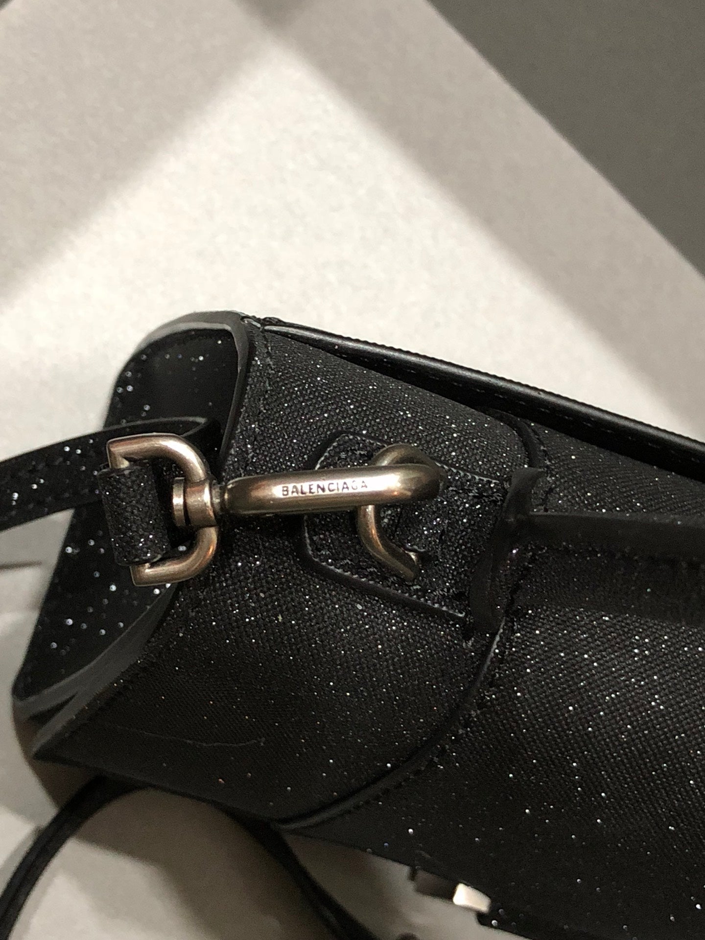 Bolsa Balenciaga Hourglass