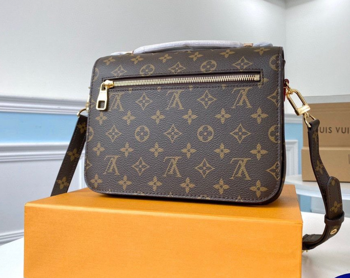 Bolsa Louis Vuitton Pochete Metis