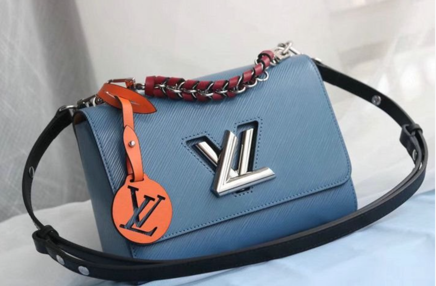 Bolsa Louis Vuitton Twist